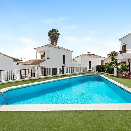 בית נופש Tropical Bliss Retreat In *